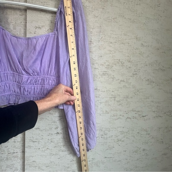 Astr Irwin Bustier Lilac Women's Smocked Crepe Long Puff Sleeve Top Sz M Pastel - Picture 12 of 14